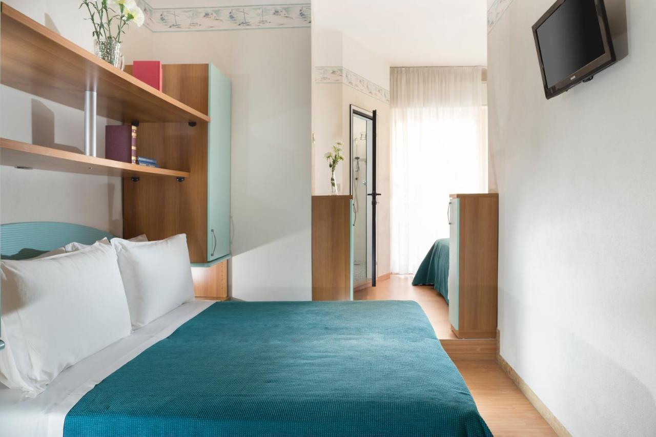 Hotel Sampaoli Беллария-Иджеа-Марина Экстерьер фото